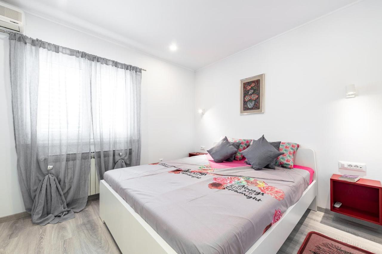 Luxury Apartment Bobara Mlini Luaran gambar